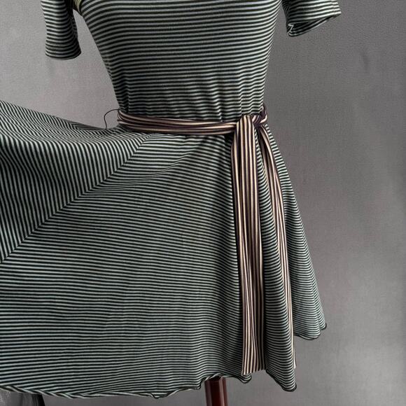 Beguile By Bryce Lars Fit and Flare Striped Jersey Knit Dress Womens S Stretch - Picture 7 of 15